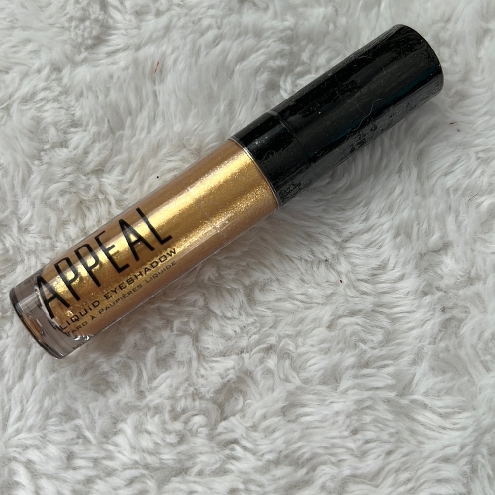 Appeal liquid eyeshadow